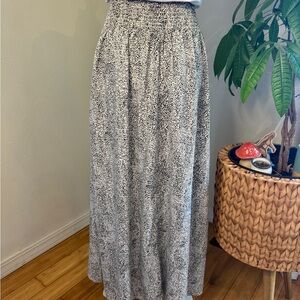 Japna Black and White Maxi Skirt that is perfect with a graphic tee